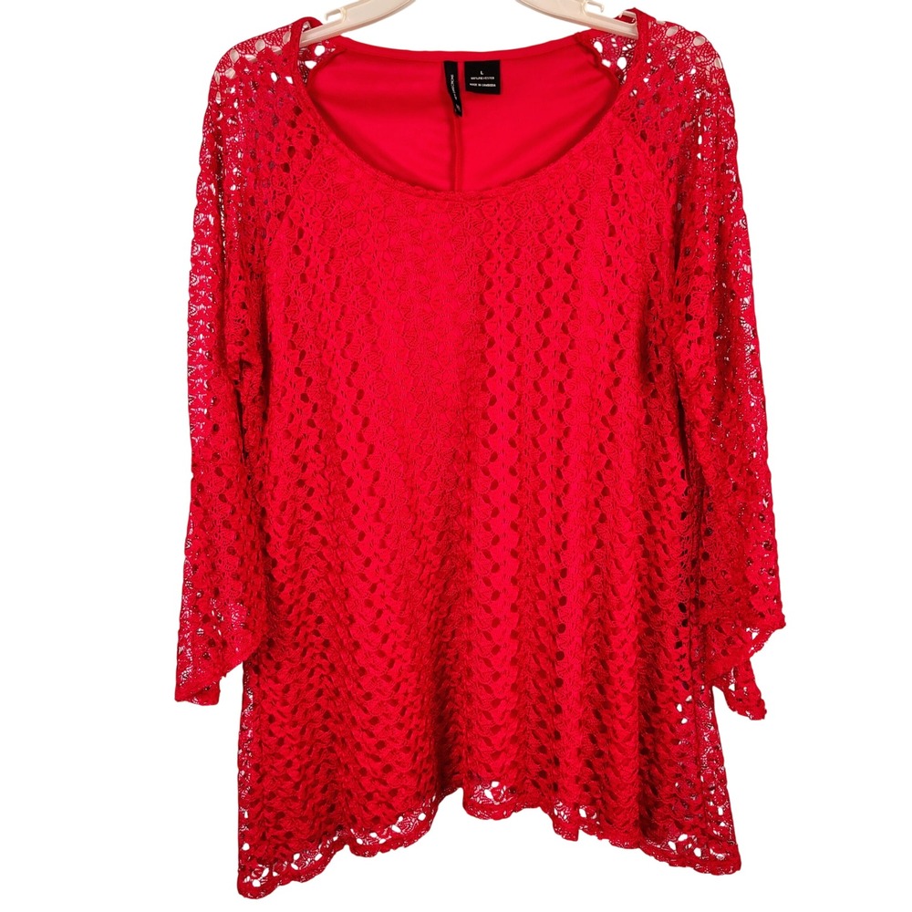 New Directions Womens L Red Lace Bell Sleeve Sharkbite Hem Coquette Boho Top